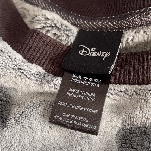 Disney pj set - Picture 3 of 3